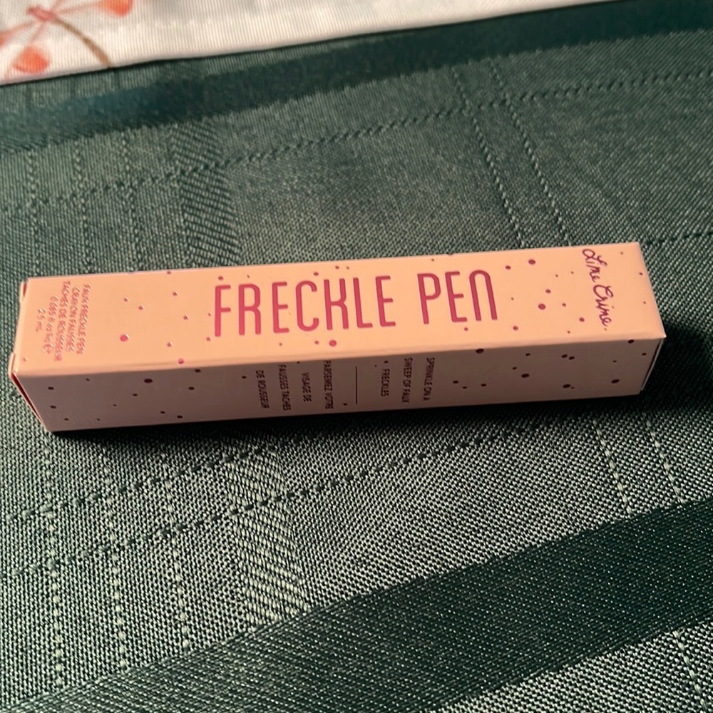 NIB Lime Crime Mocha Freckle Pen